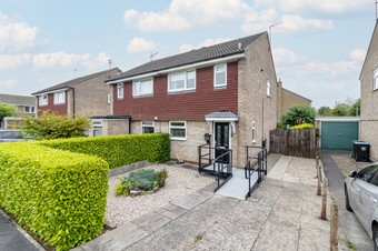 Borrowbydale Avenue 